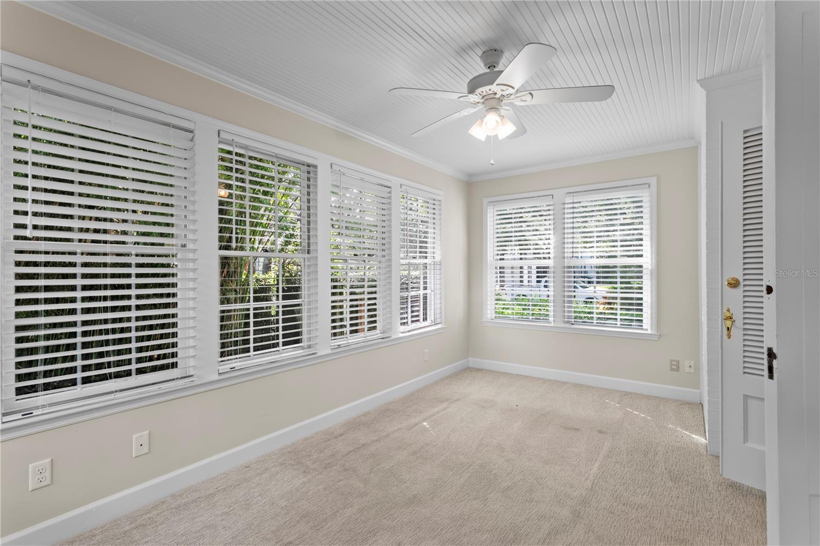 3209 W PARKLAND BOULEVARD, Tampa, FL 33609