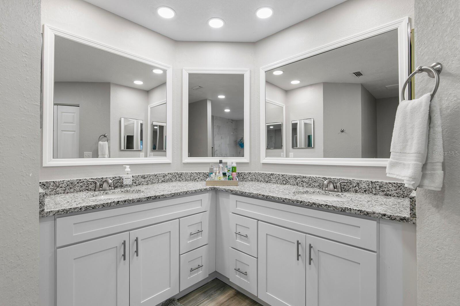 3189 PINE FOREST COURT, Palm Harbor, FL 34684