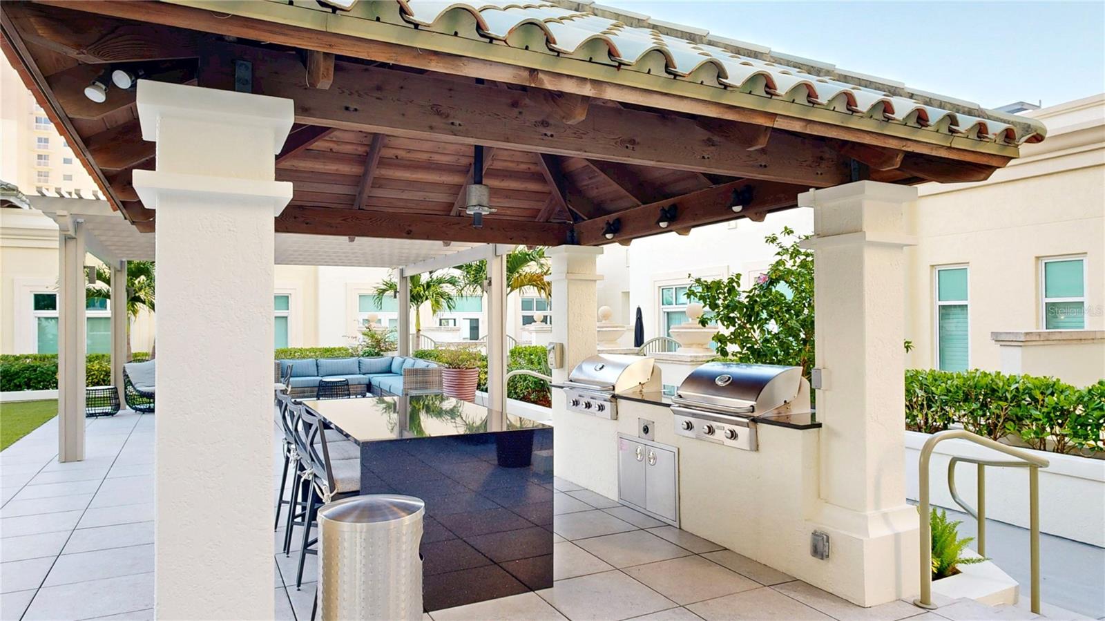 450 KNIGHTS RUN AVENUE, #1701, Tampa, FL 33602