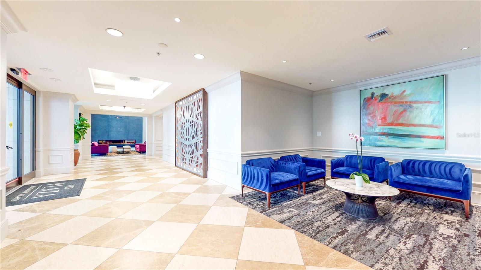 450 KNIGHTS RUN AVENUE, #1701, Tampa, FL 33602