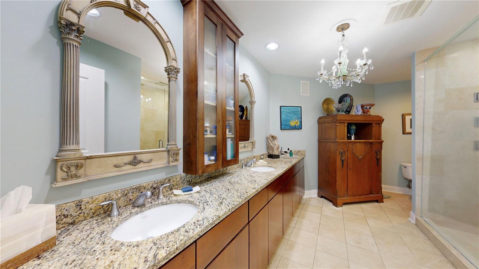450 KNIGHTS RUN AVENUE, #1701, Tampa, FL 33602