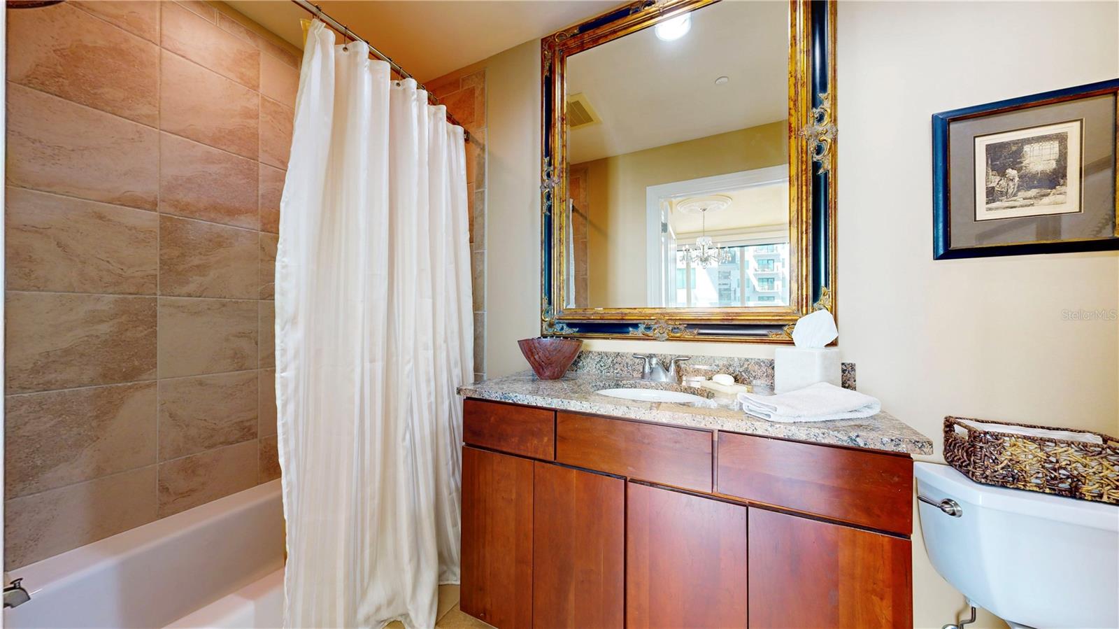 450 KNIGHTS RUN AVENUE, #1701, Tampa, FL 33602