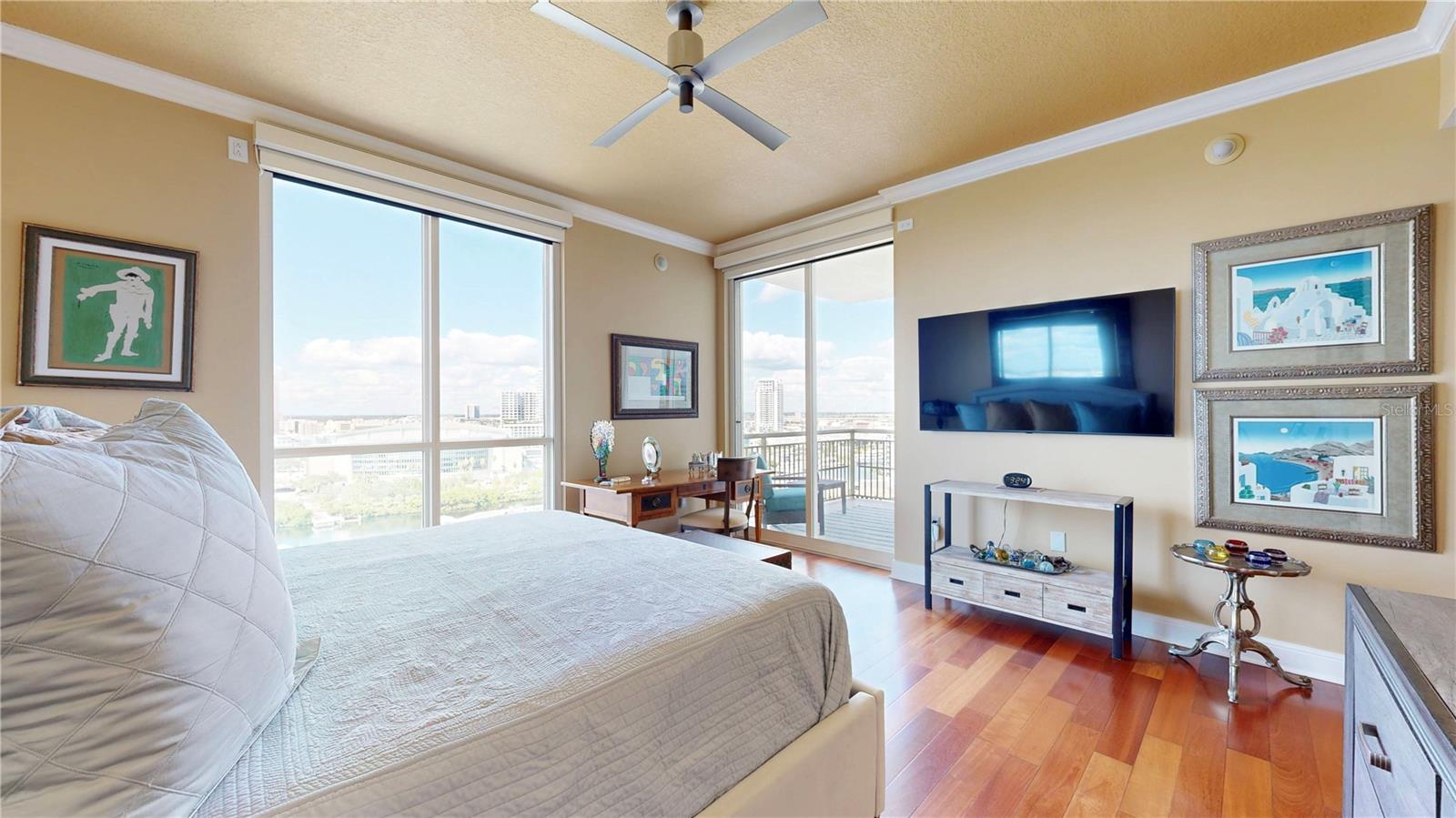 450 KNIGHTS RUN AVENUE, #1701, Tampa, FL 33602