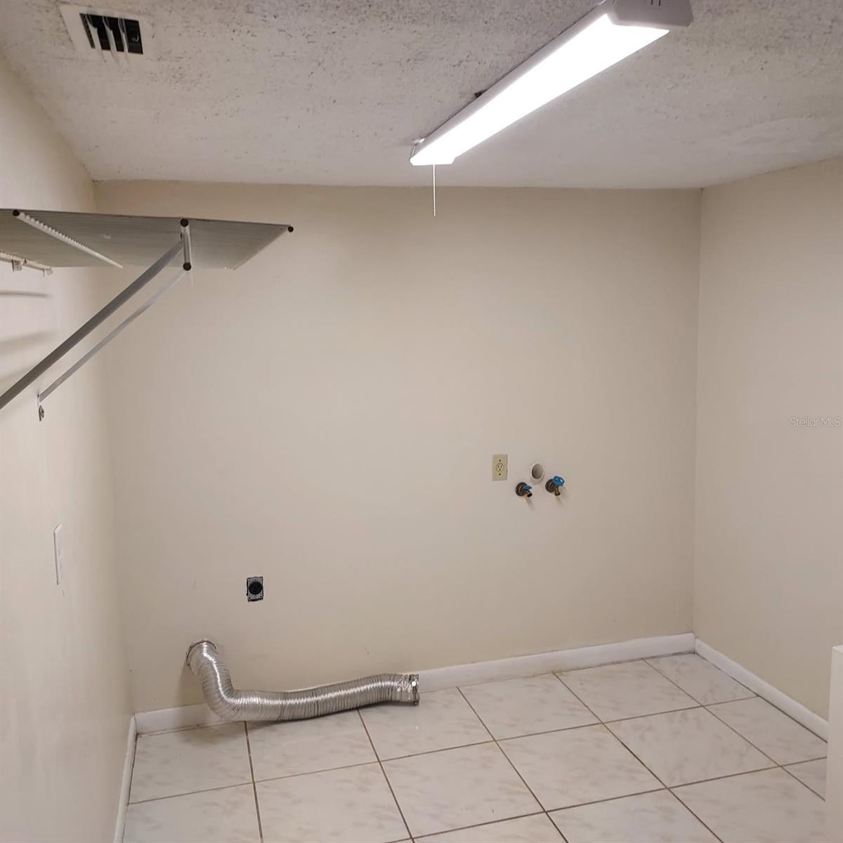 5205 DUBLIN PLACE, Tampa, FL 33624