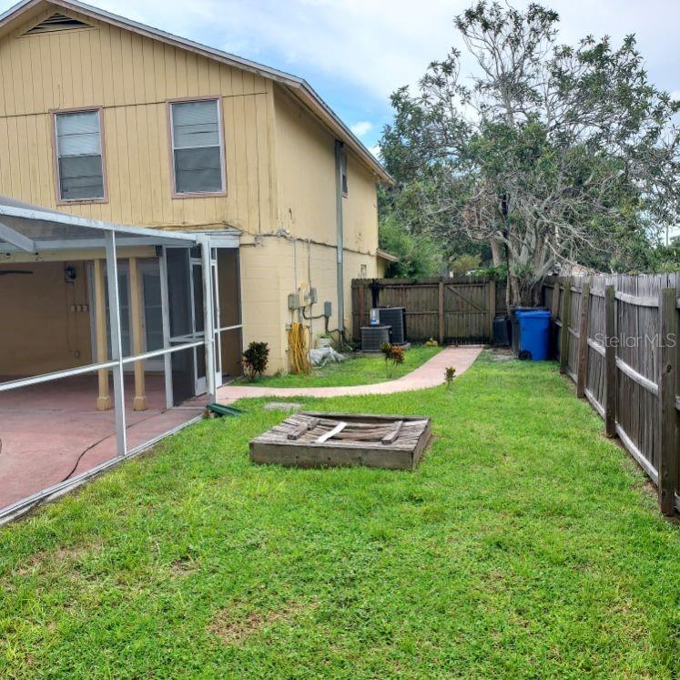 5205 DUBLIN PLACE, Tampa, FL 33624