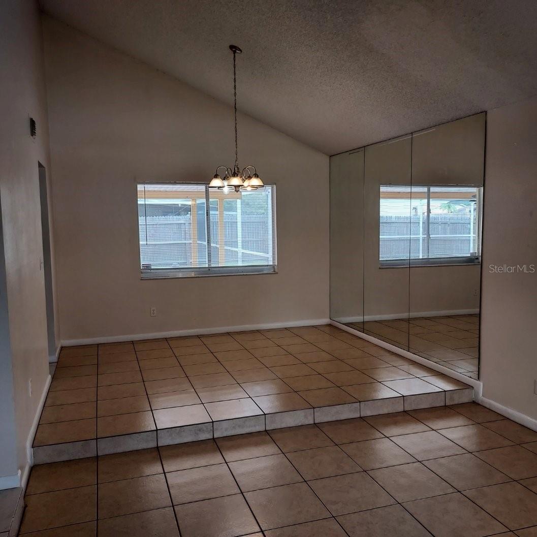 5205 DUBLIN PLACE, Tampa, FL 33624