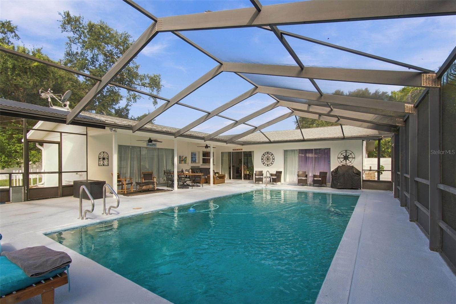 1889 BUGLE LANE, Clearwater, FL 33764