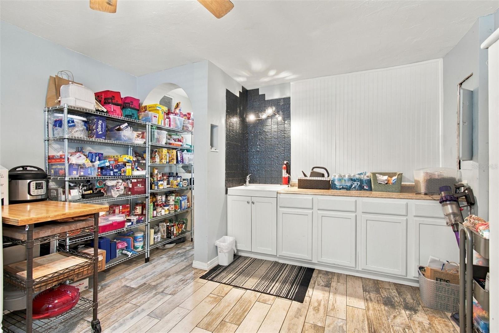 1889 BUGLE LANE, Clearwater, FL 33764