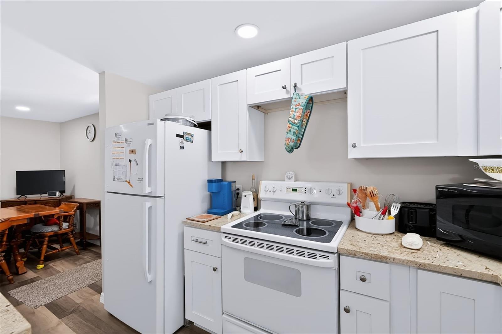 82306 1ST AVENUE N, #306, Pinellas Park, FL 33781