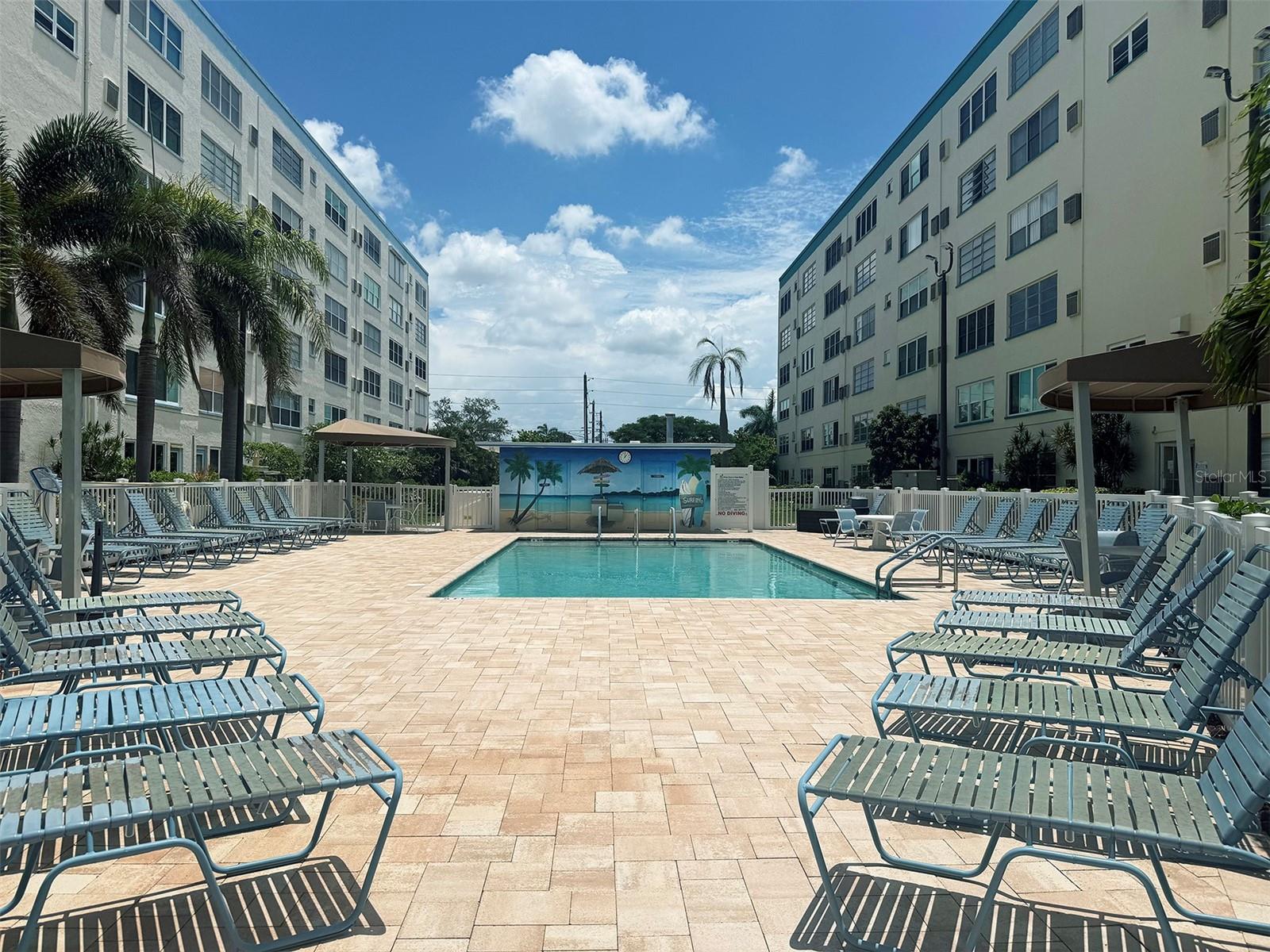 2960 59TH STREET S, #215, Gulfport, FL 33707