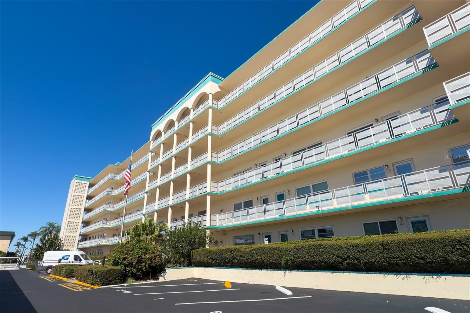 2960 59TH STREET S, #215, Gulfport, FL 33707