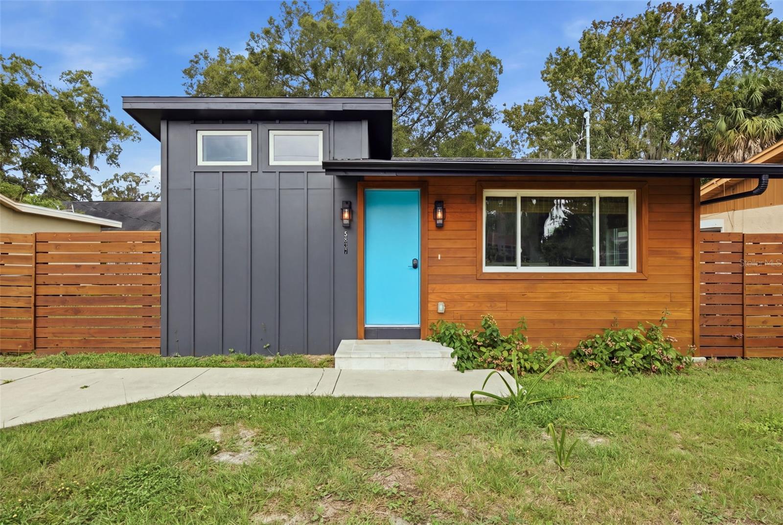 Big Style-Charming Home! Big Style-Charming Home!