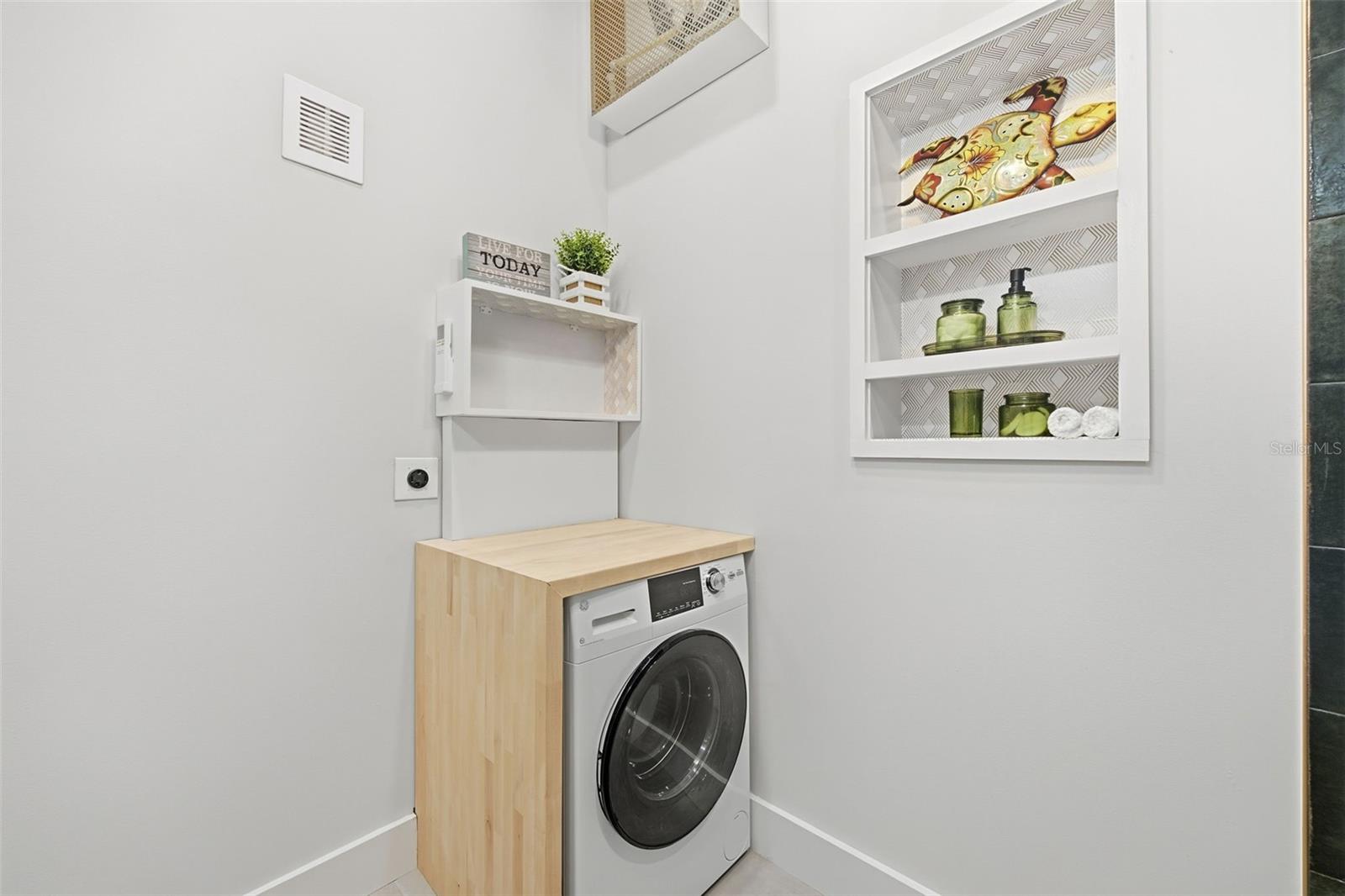 Convenient all-in-one washer/dryer