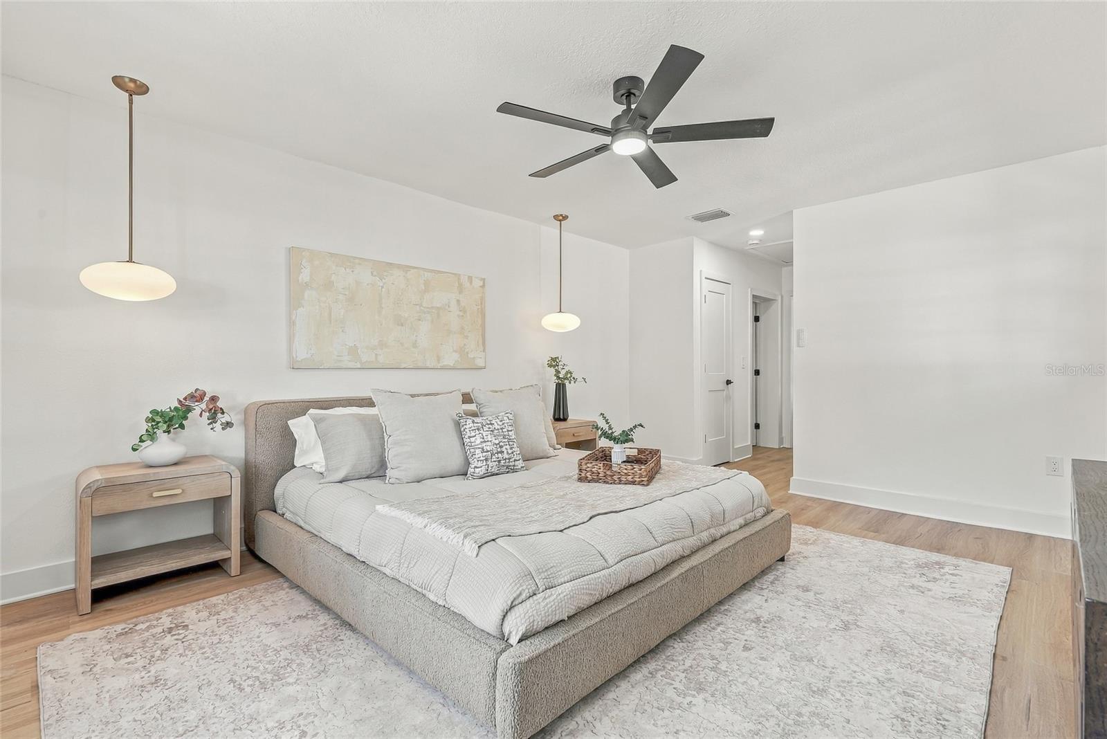 3112 S JULIA CIRCLE, Tampa, FL 33629