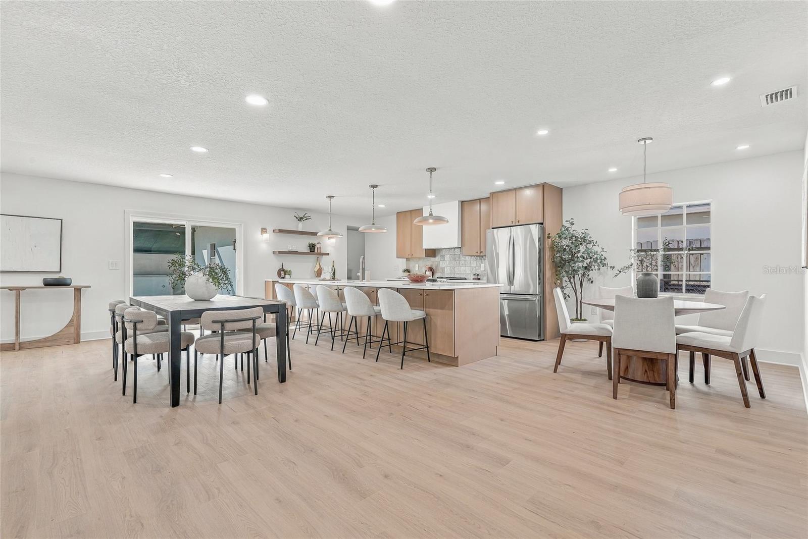 3112 S JULIA CIRCLE, Tampa, FL 33629