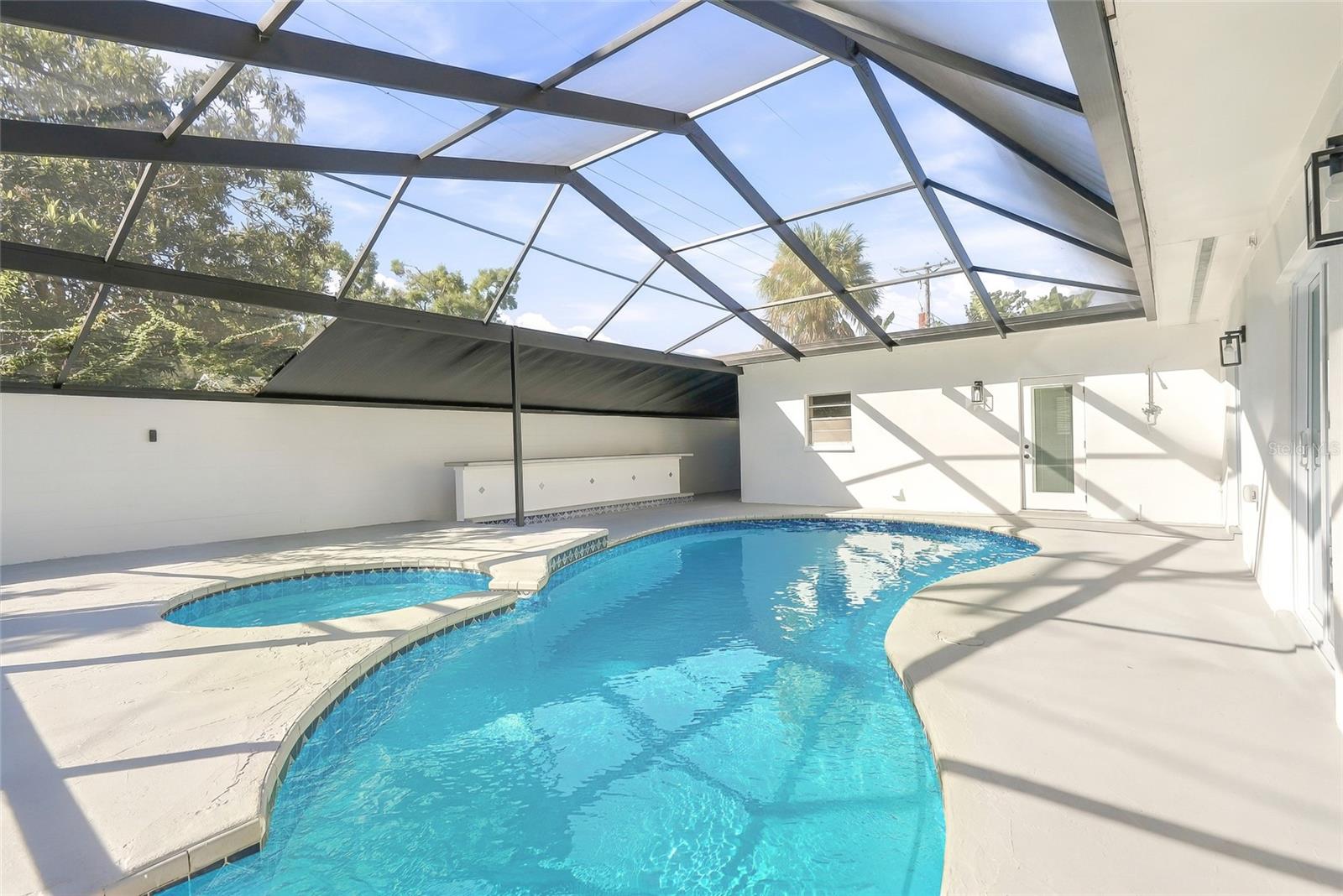 3112 S JULIA CIRCLE, Tampa, FL 33629