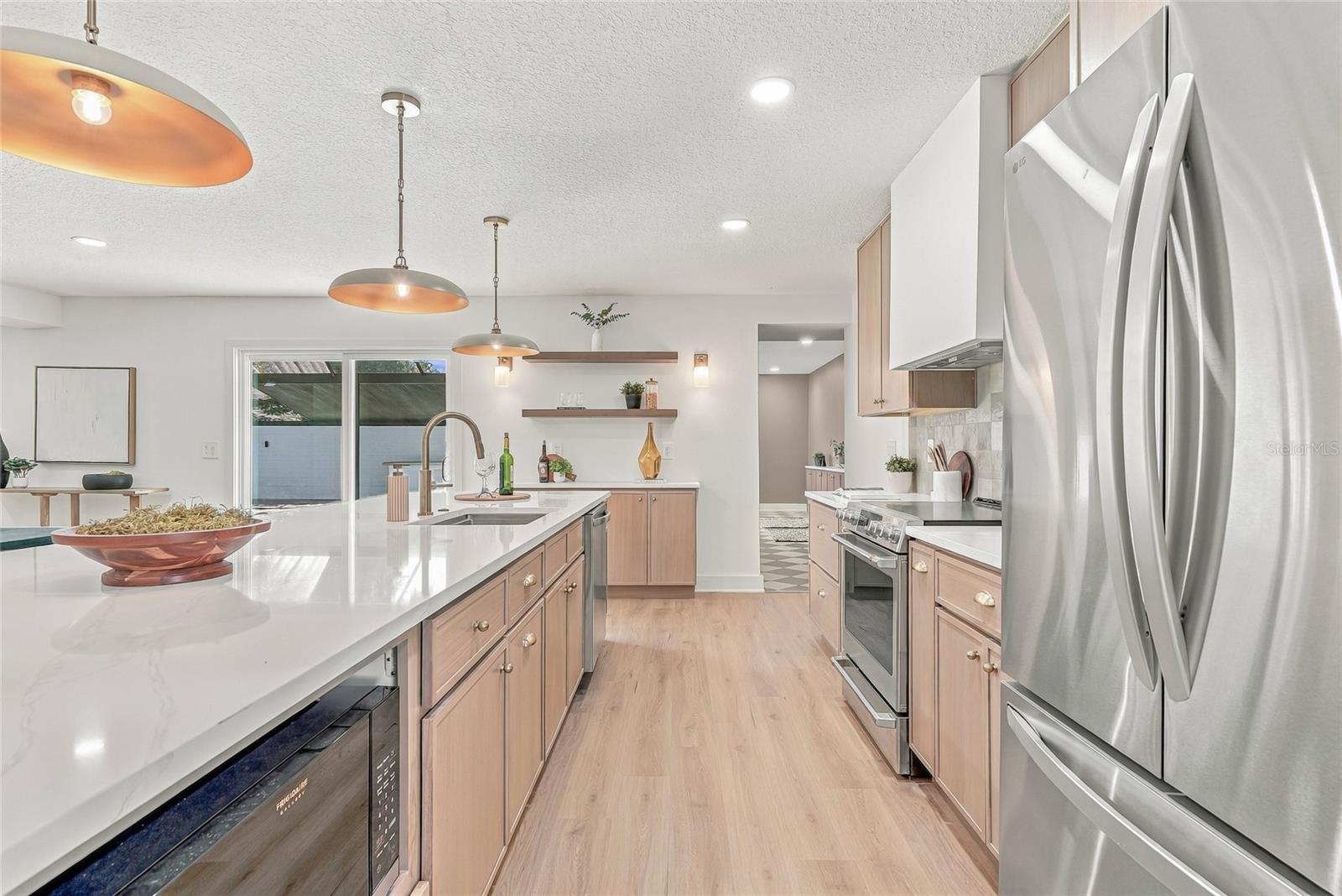 3112 S JULIA CIRCLE, Tampa, FL 33629