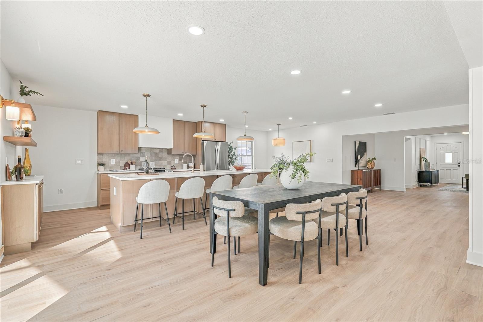 3112 S JULIA CIRCLE, Tampa, FL 33629