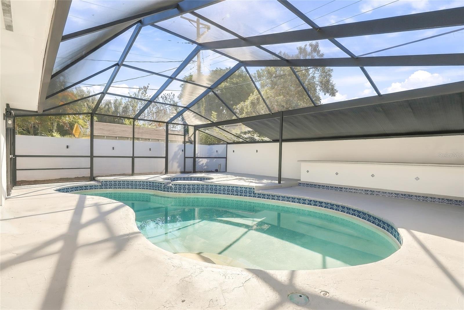 3112 S JULIA CIRCLE, Tampa, FL 33629