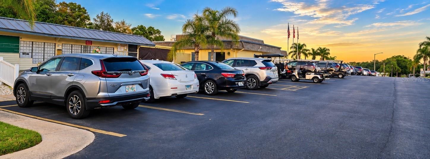 VERY ACTIVE 55+ COMMUNITY