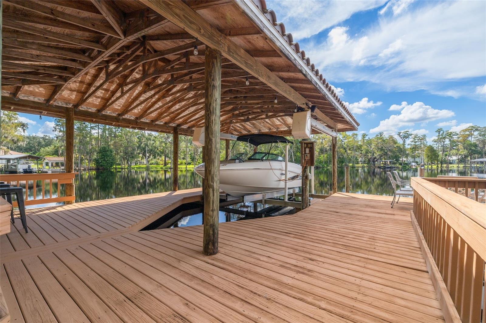 16203 SENTRY WOODS COURT, Odessa, FL 33556