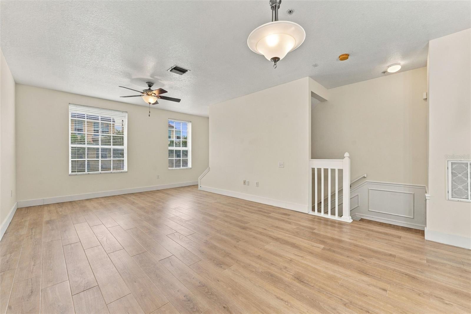 Second floor living room / dining room