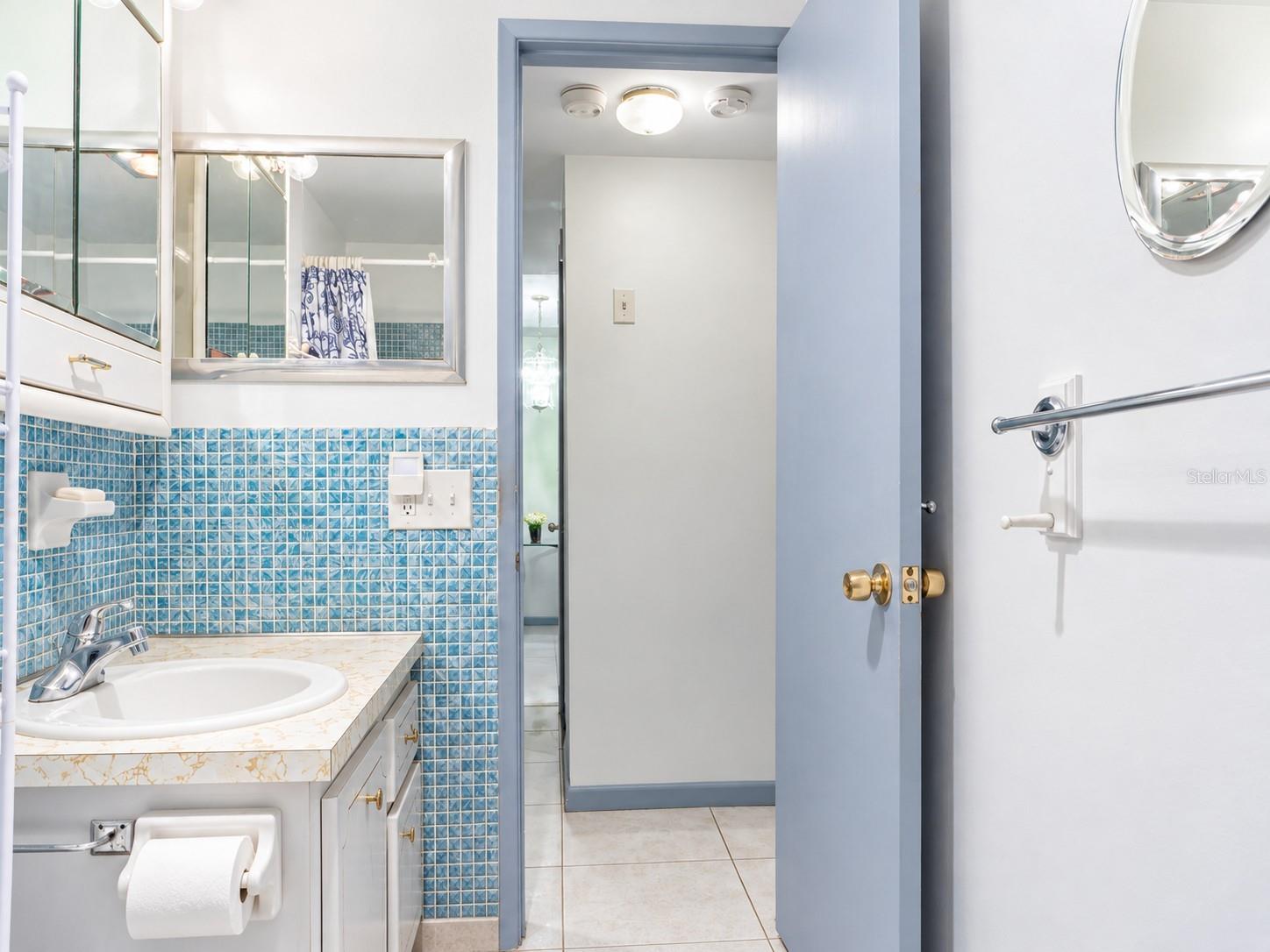 5900 21ST STREET N, #6, St Petersburg, FL 33714