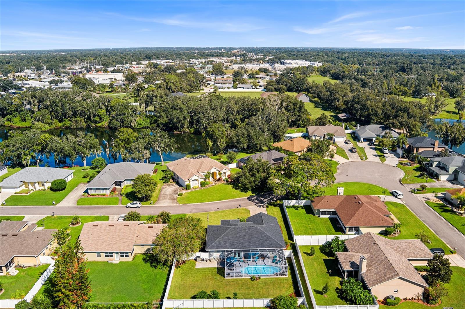 435 LAKE HARRIS DRIVE, Lakeland, FL 33813