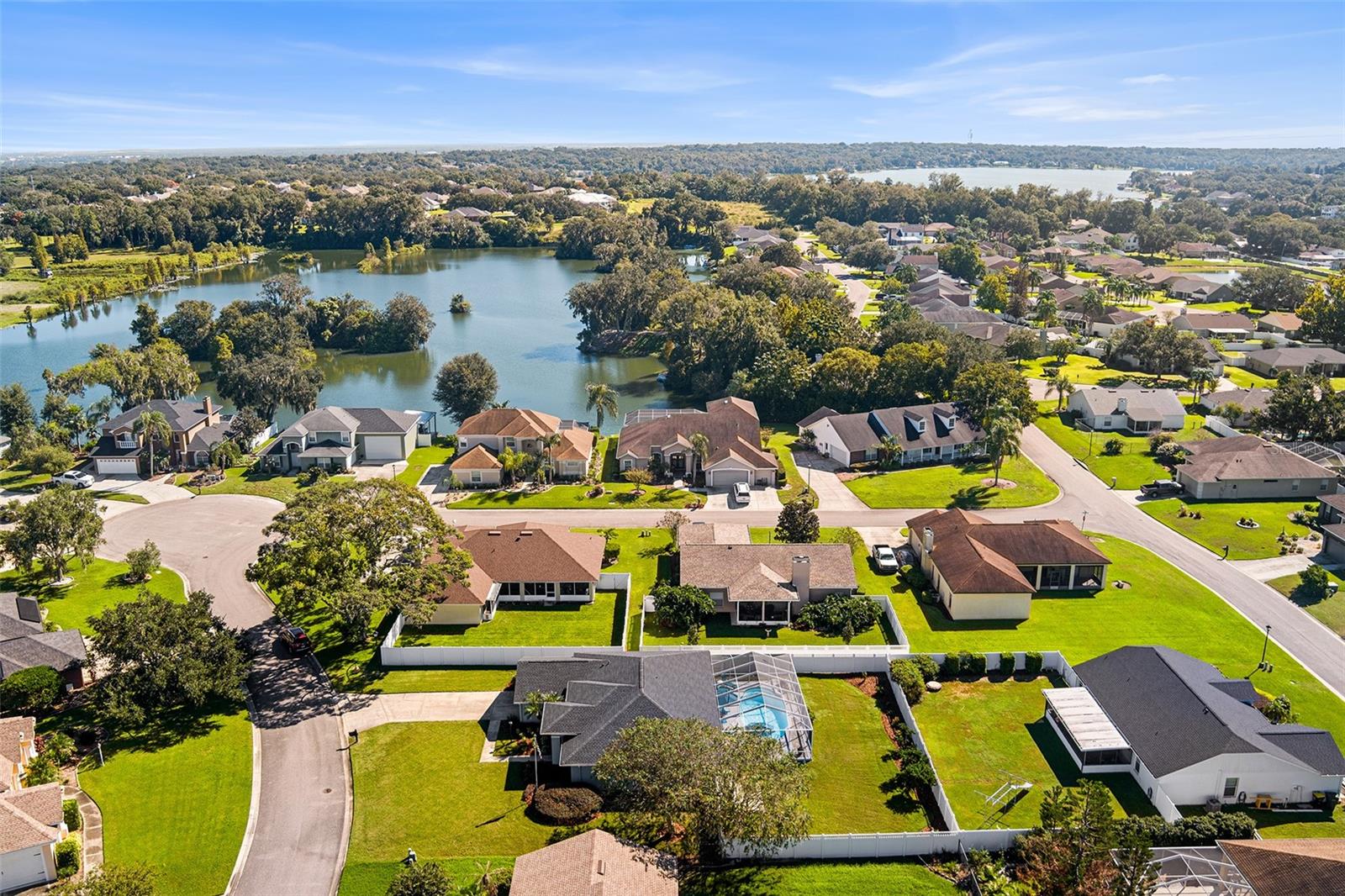 435 LAKE HARRIS DRIVE, Lakeland, FL 33813