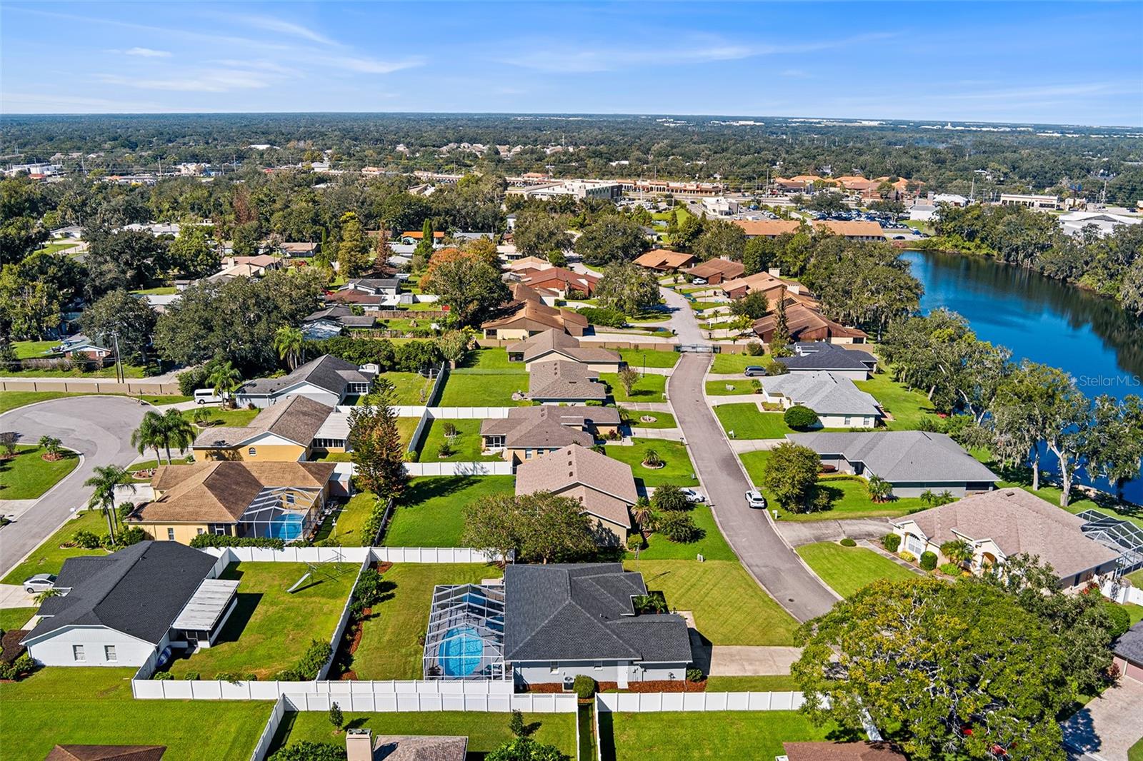 435 LAKE HARRIS DRIVE, Lakeland, FL 33813