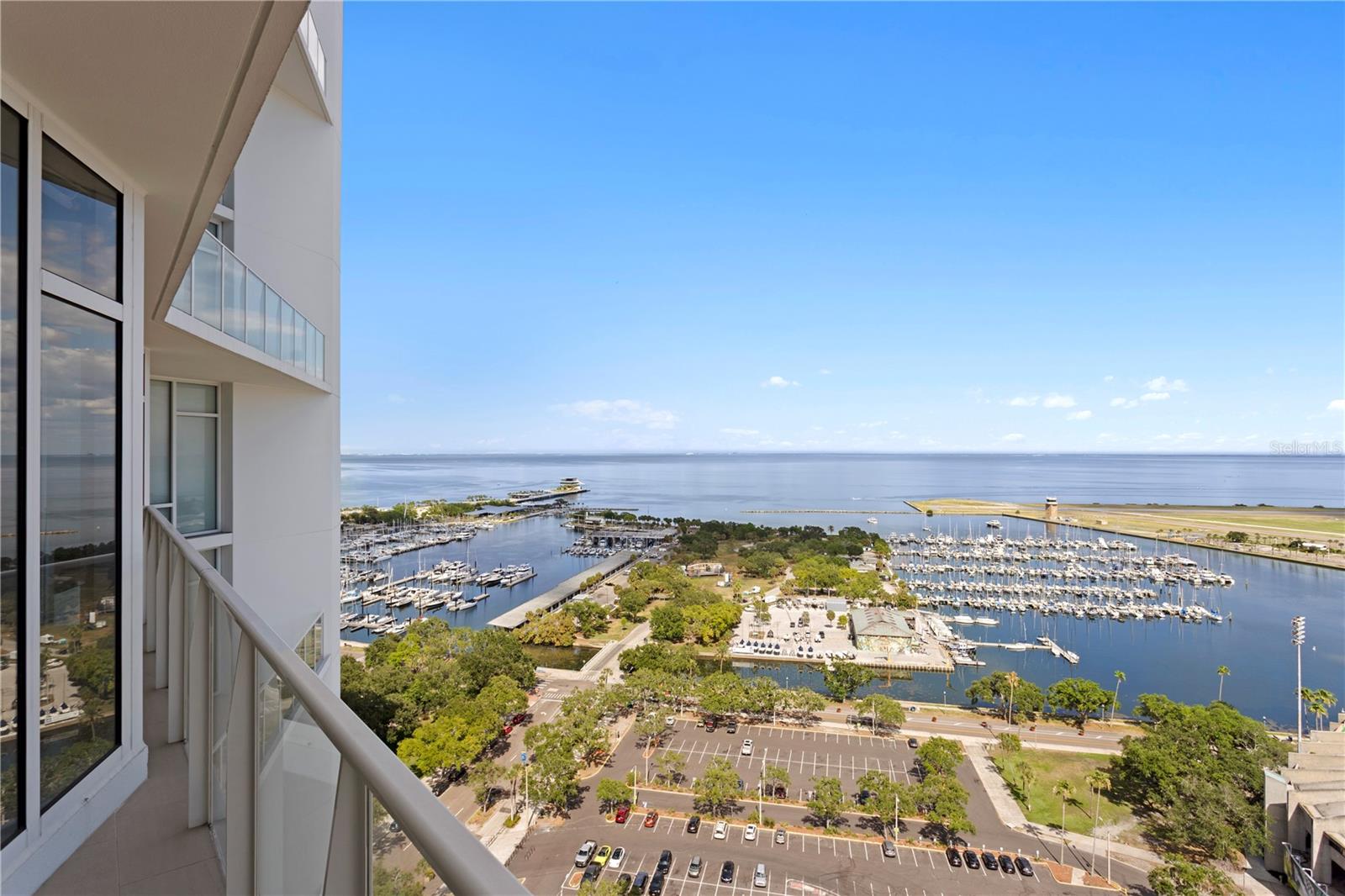 175 1ST STREET S, #2307, St Petersburg, FL 33701