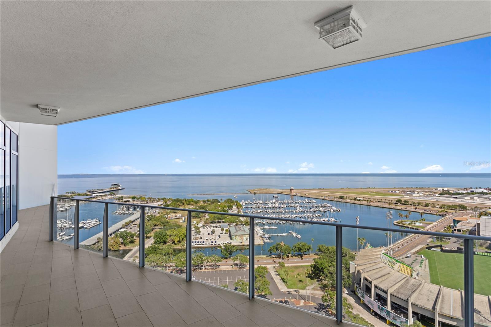 175 1ST STREET S, #2307, St Petersburg, FL 33701