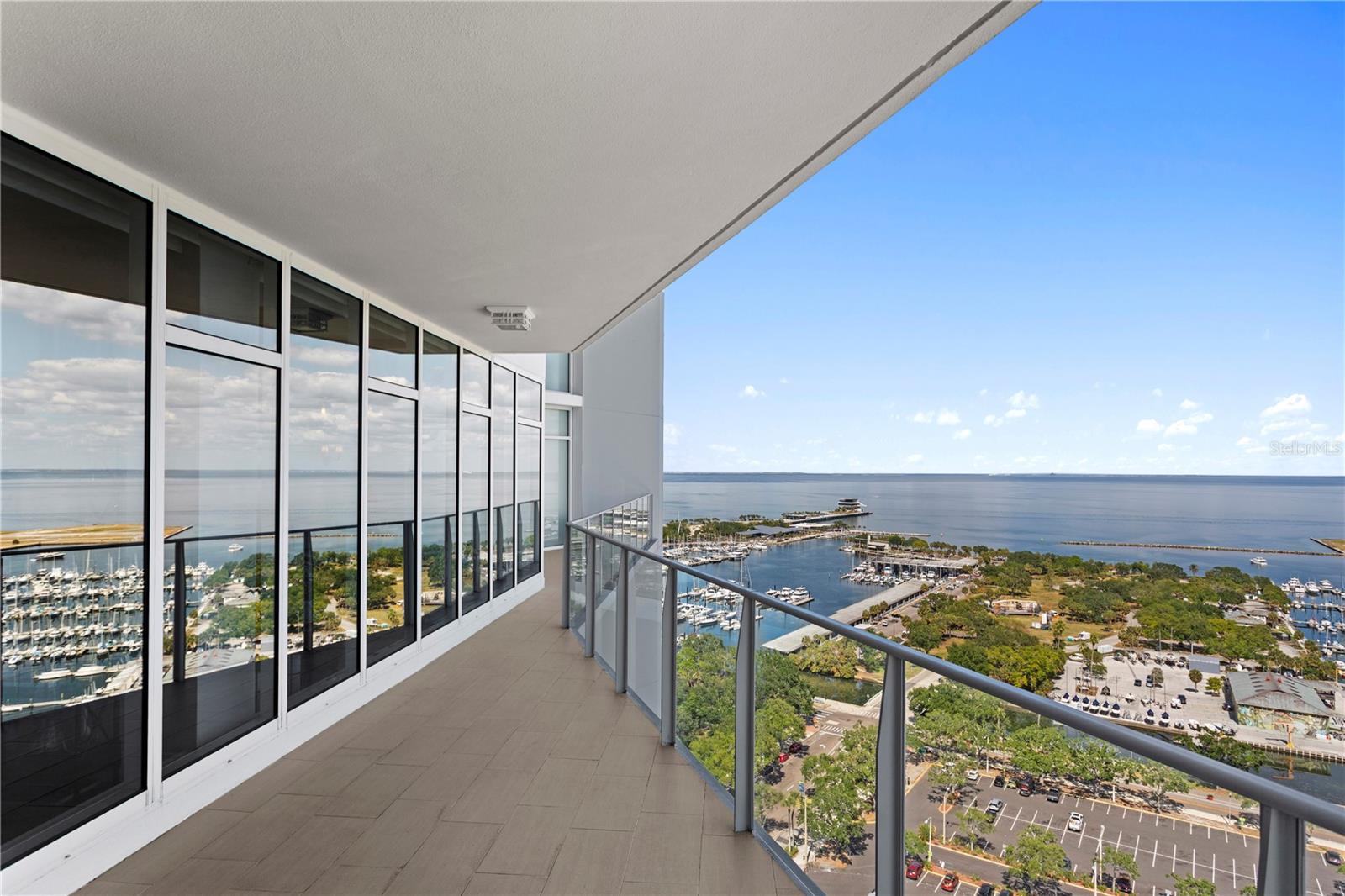 175 1ST STREET S, #2307, St Petersburg, FL 33701
