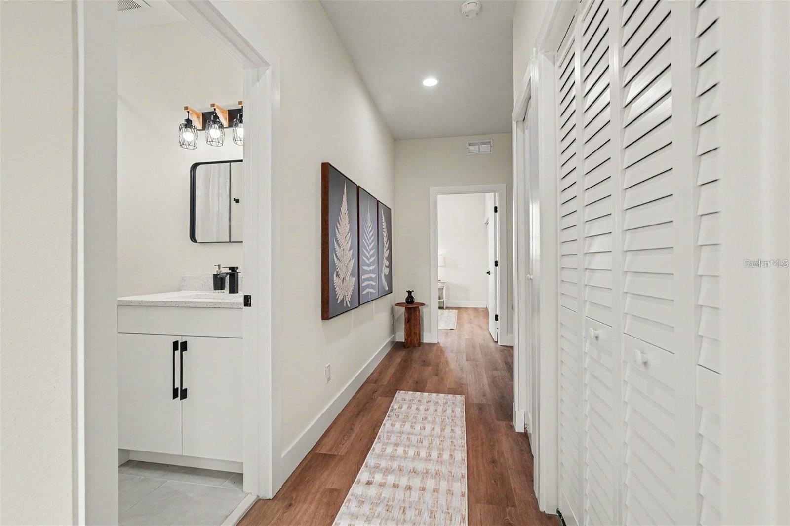 3612 N GARRISON STREET, Tampa, FL 33619
