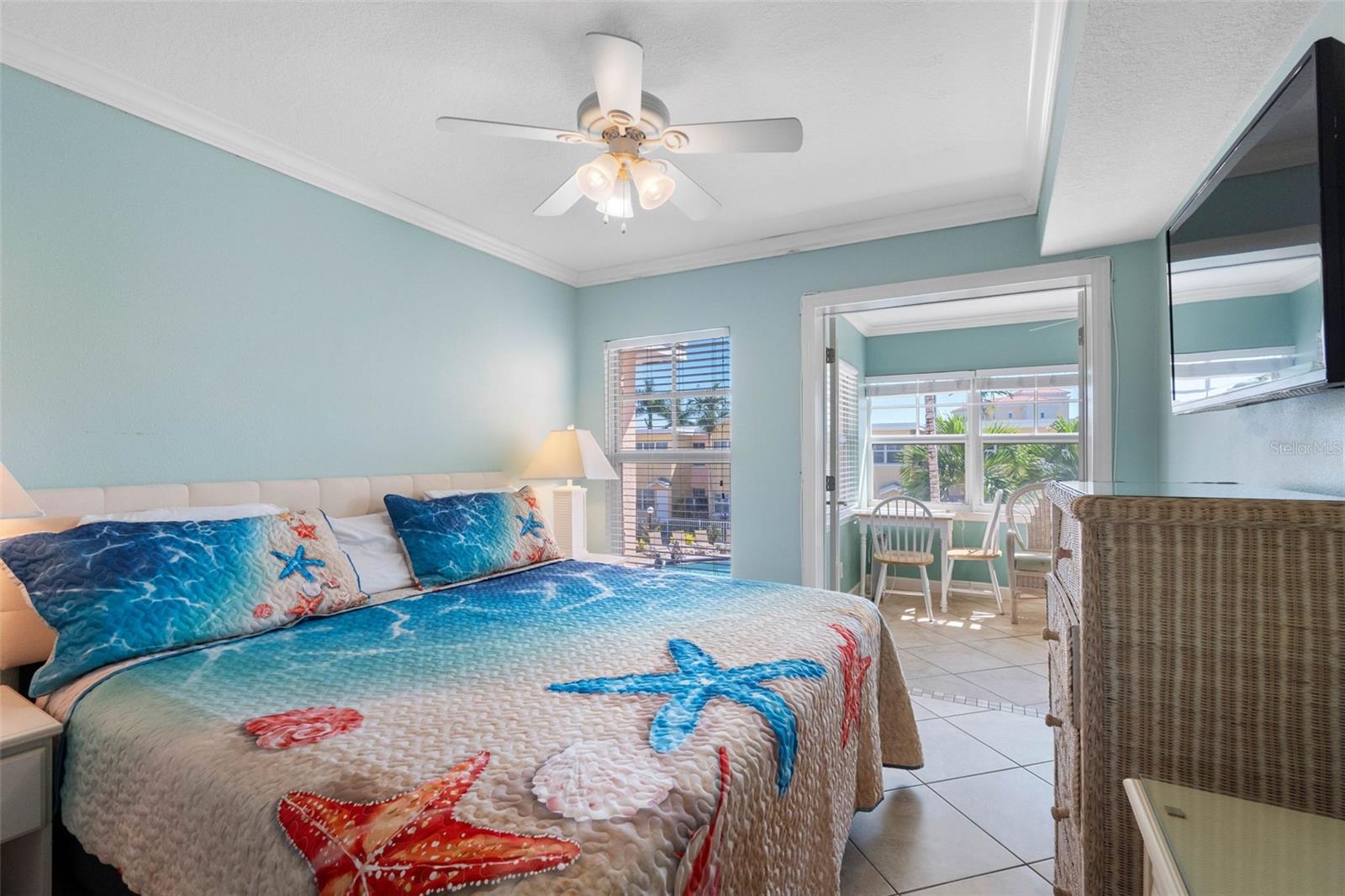 19417 GULF BOULEVARD, #B204, Indian Shores, FL 33785
