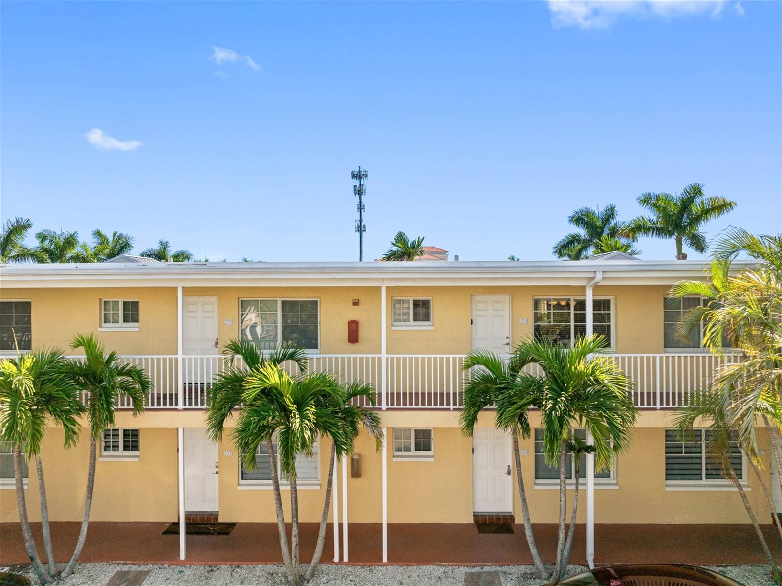 19417 GULF BOULEVARD, #B204, Indian Shores, FL 33785