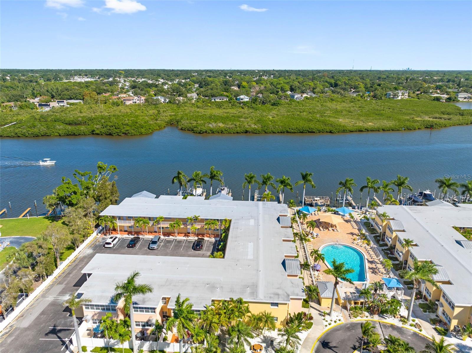 19417 GULF BOULEVARD, #B204, Indian Shores, FL 33785