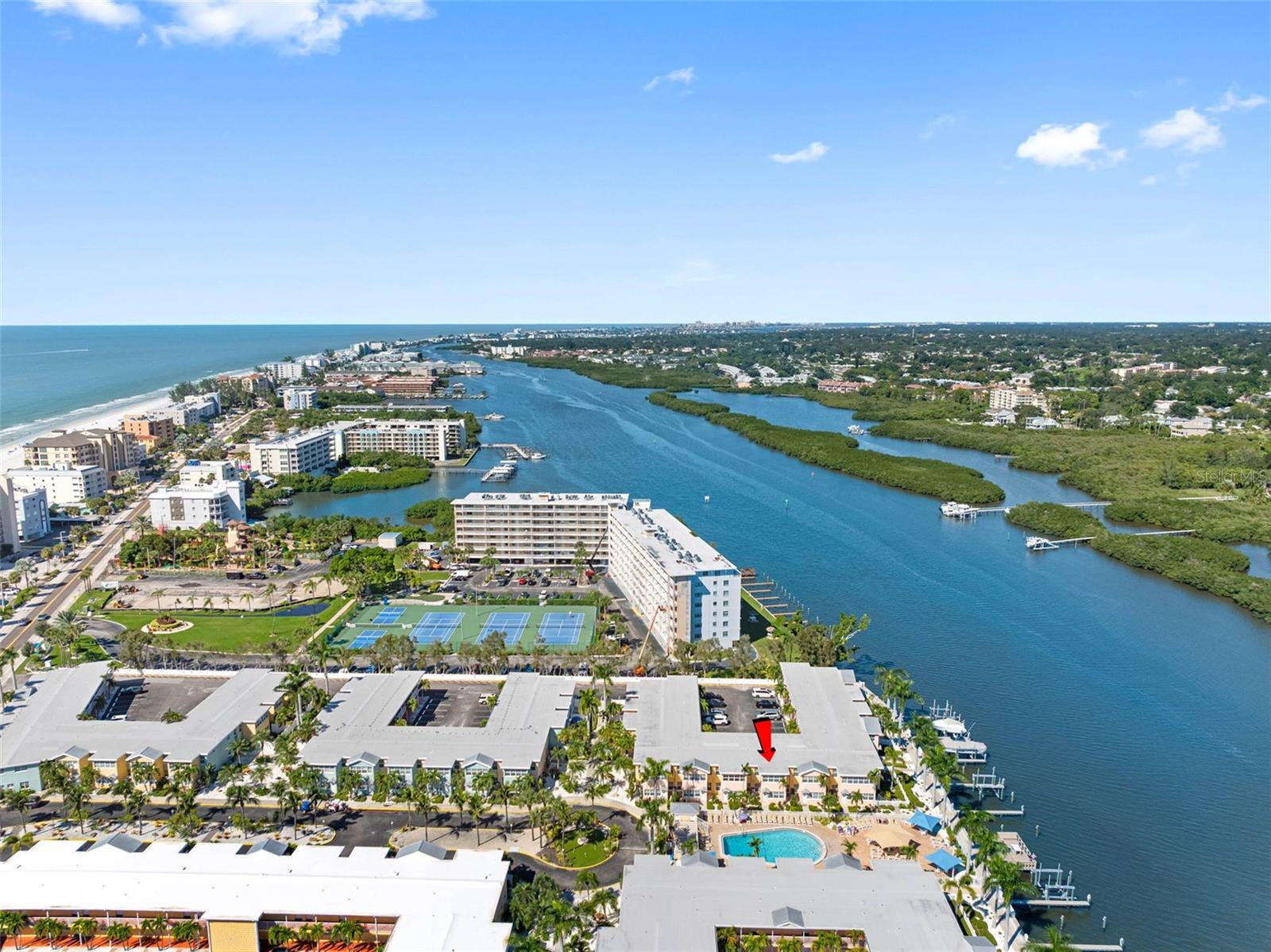 19417 GULF BOULEVARD, #B204, Indian Shores, FL 33785
