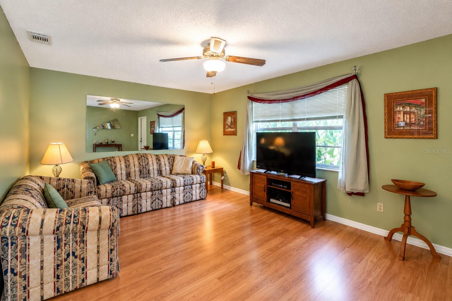 1814 FOXHUNT DRIVE, #A, Sun City Center, FL 33573