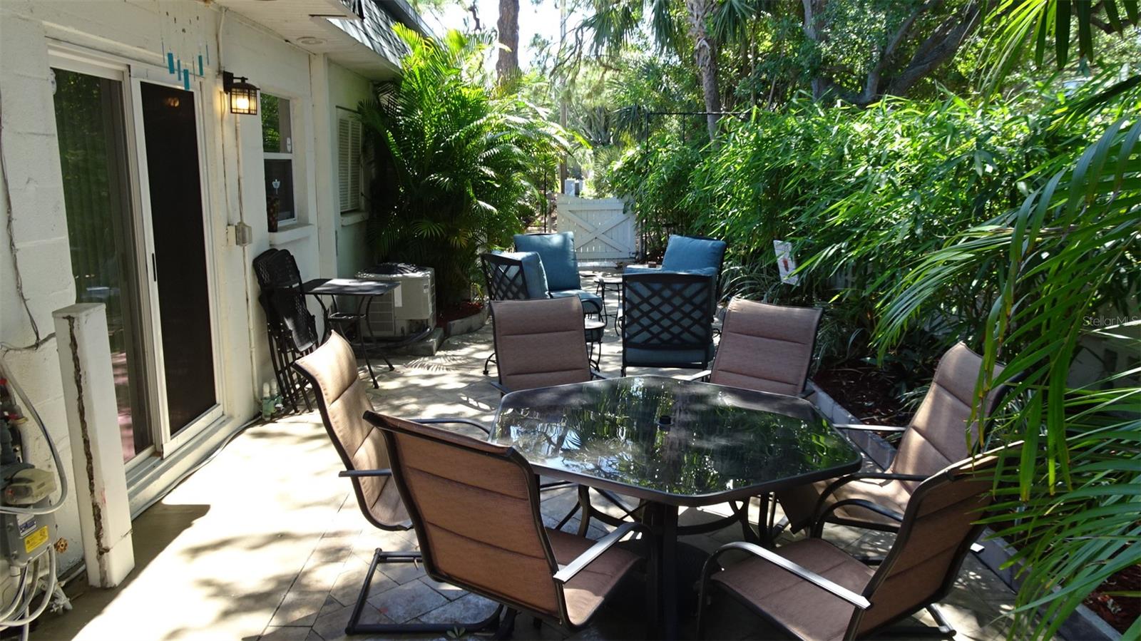Sellers patio furniture for outdoor get togethers.