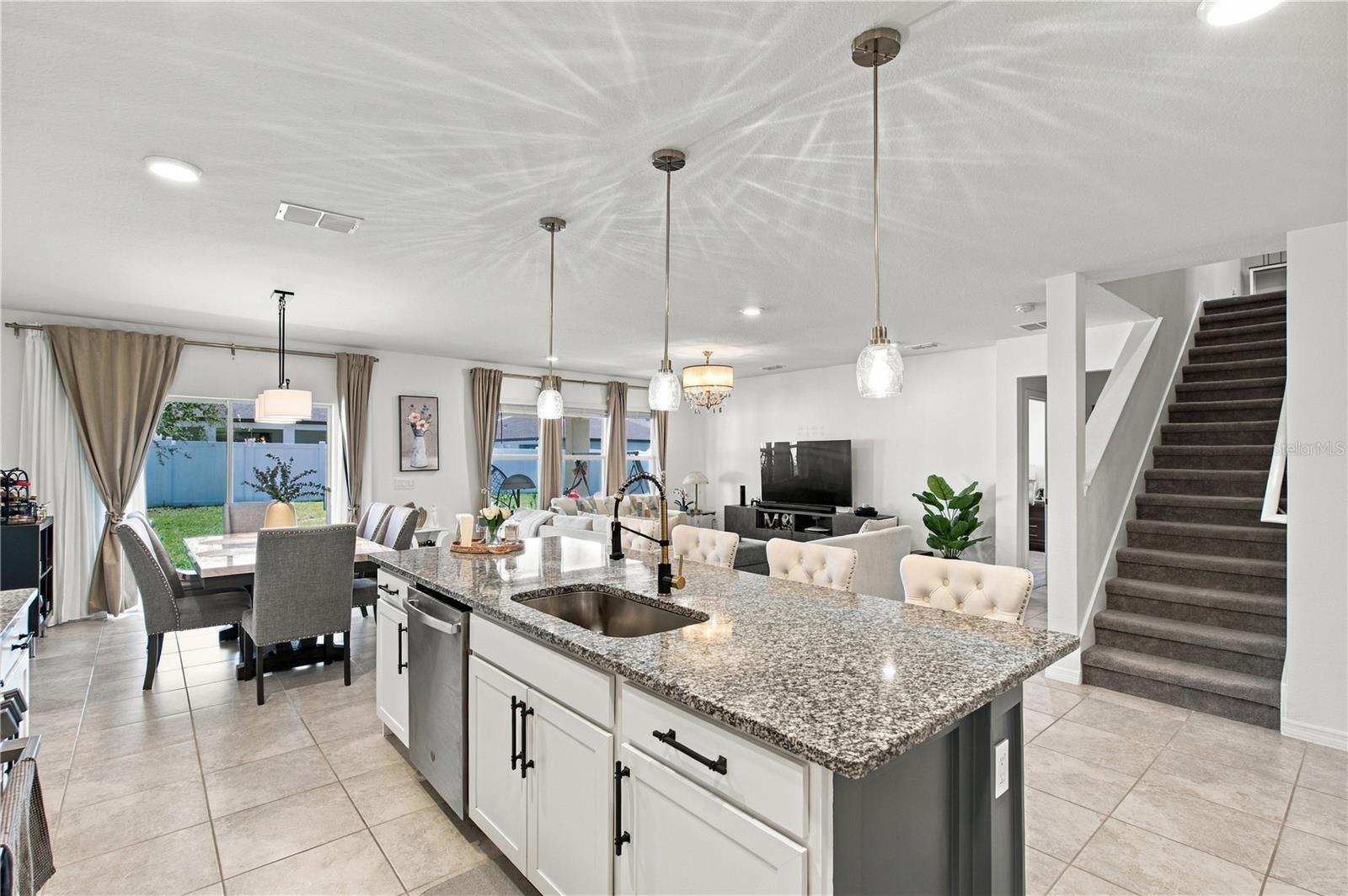 1217 MICHELANGELO LANE, Winter Haven, FL 33884