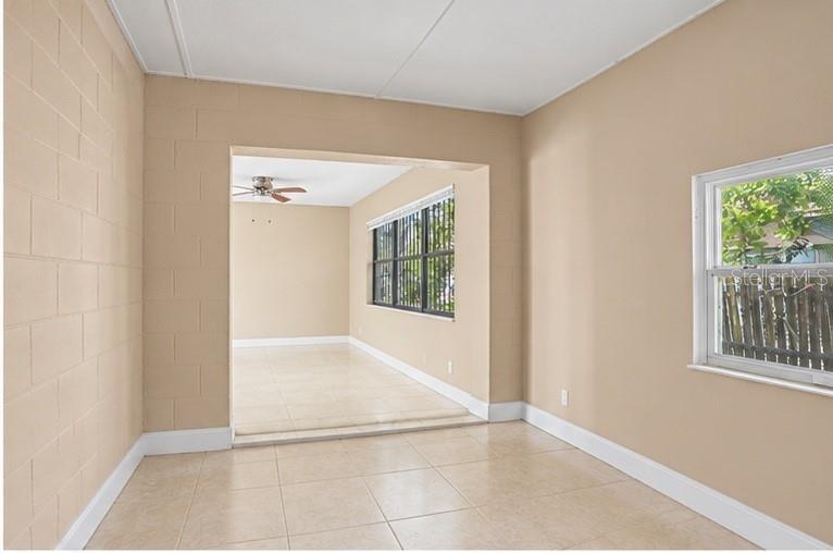 425 WALNUT STREET, Daytona Beach, FL 32114