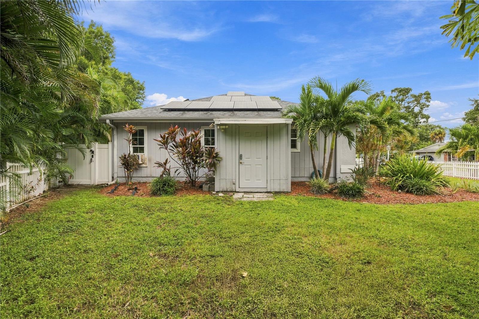155 LAKE SHORE DRIVE E, Palm Harbor, FL 34684