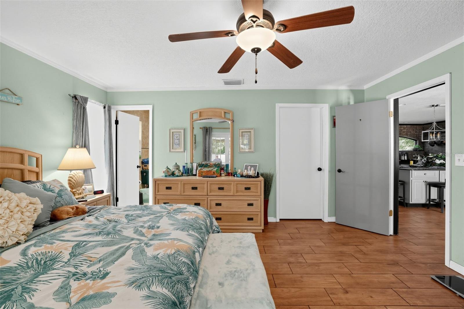 9124 FLINT STREET, New Port Richey, FL 34654