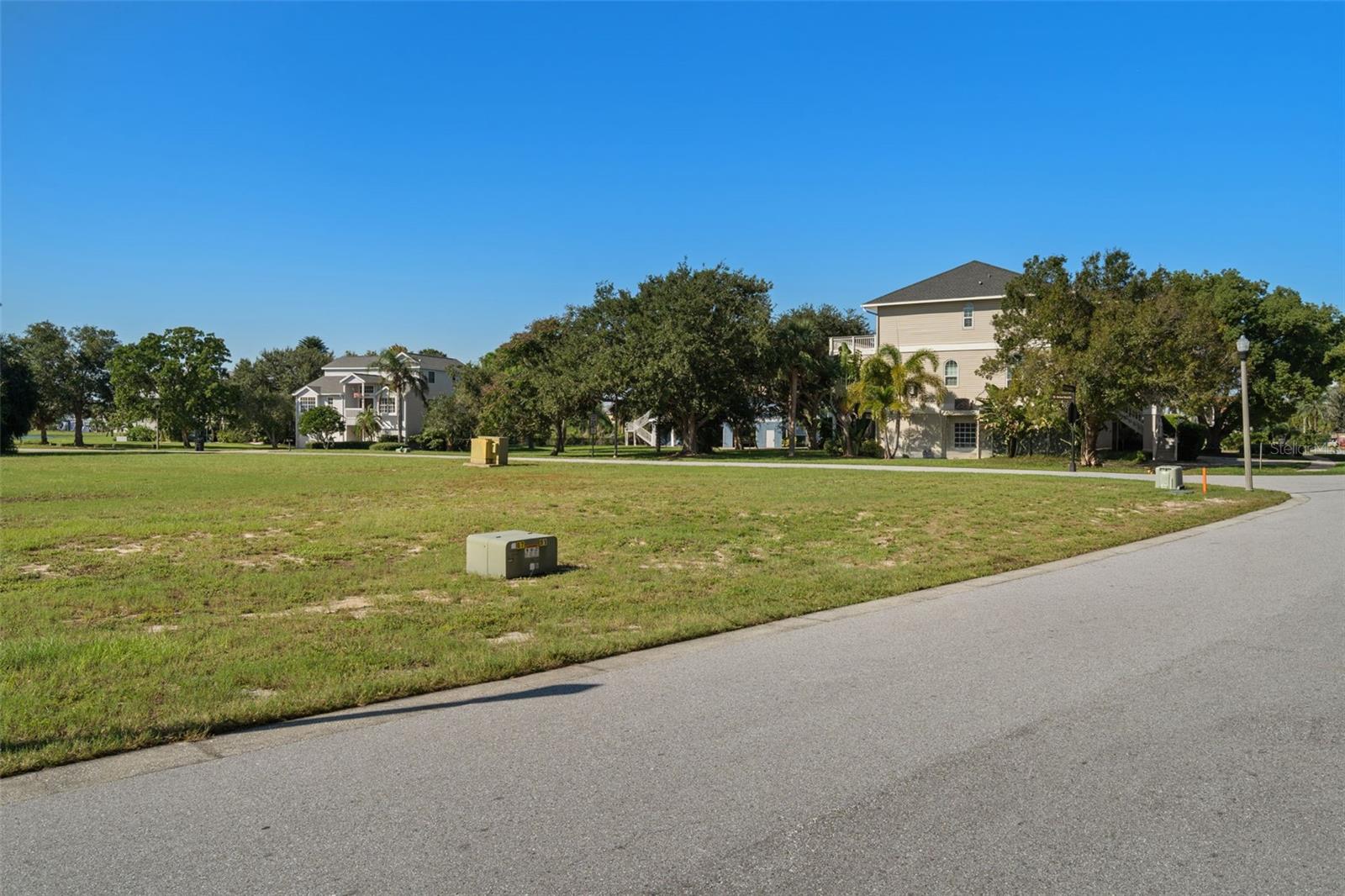 2044 N POINTE ALEXIS DRIVE, Tarpon Springs, FL 34689