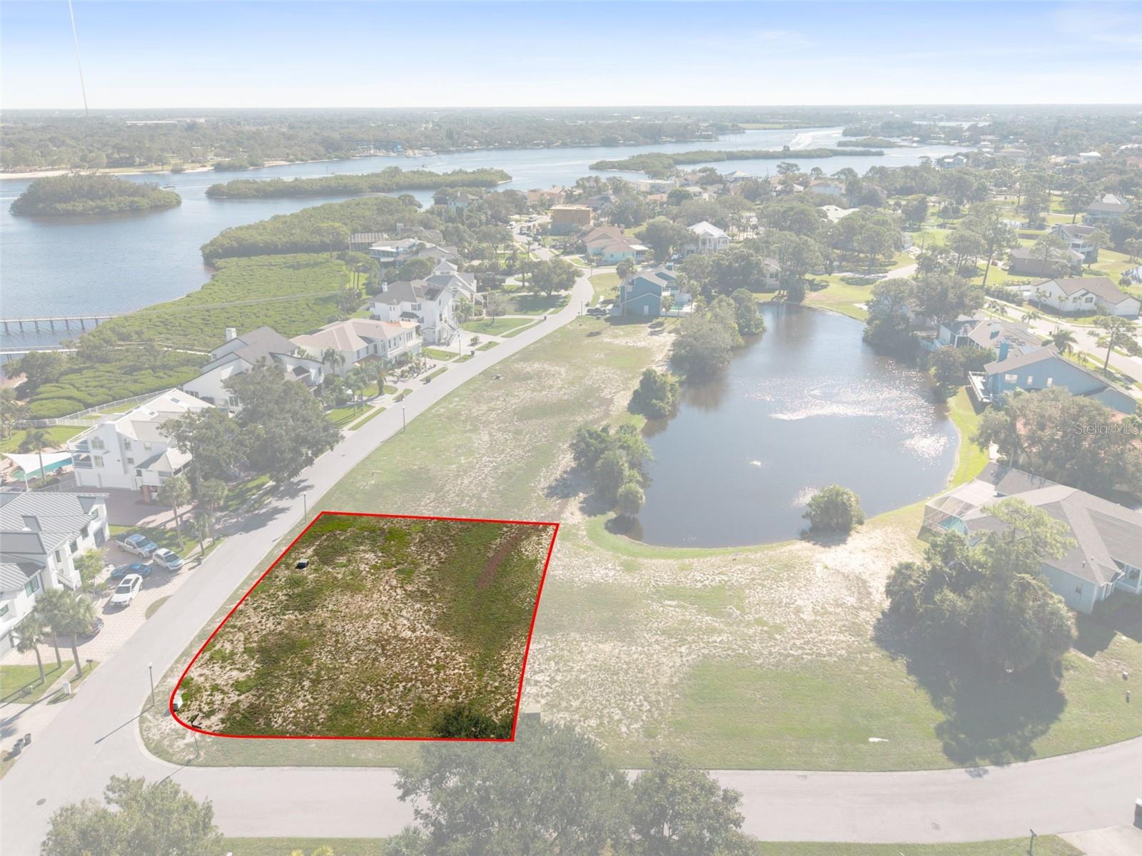2044 N POINTE ALEXIS DRIVE, Tarpon Springs, FL 34689