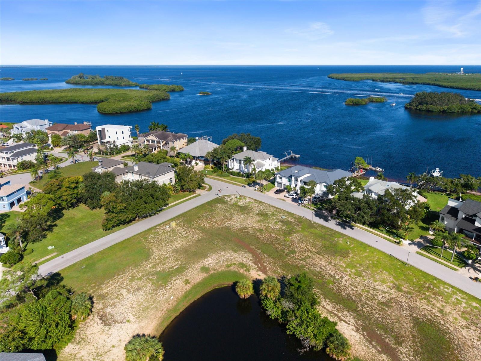 2044 N POINTE ALEXIS DRIVE, Tarpon Springs, FL 34689