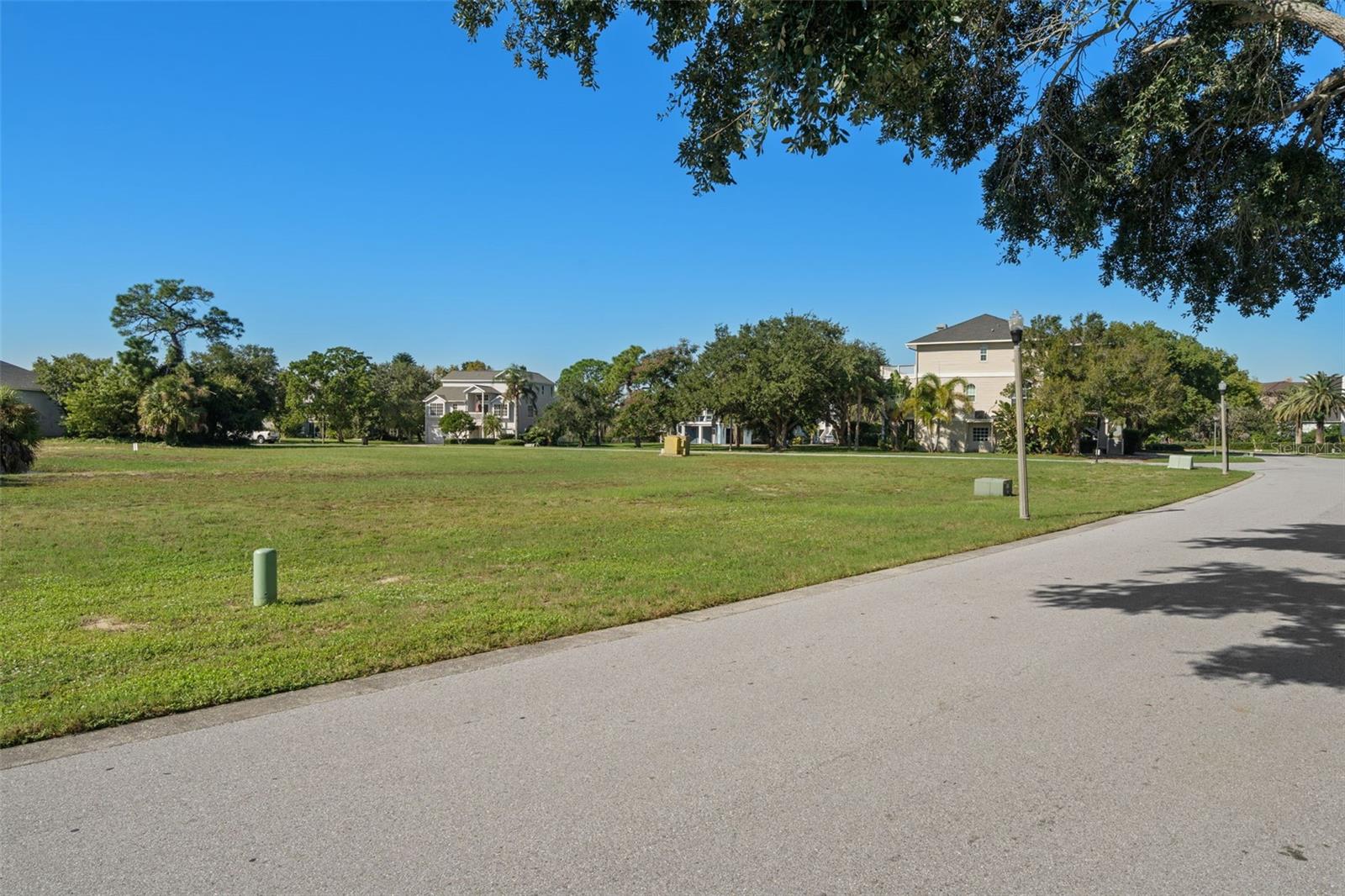 2044 N POINTE ALEXIS DRIVE, Tarpon Springs, FL 34689