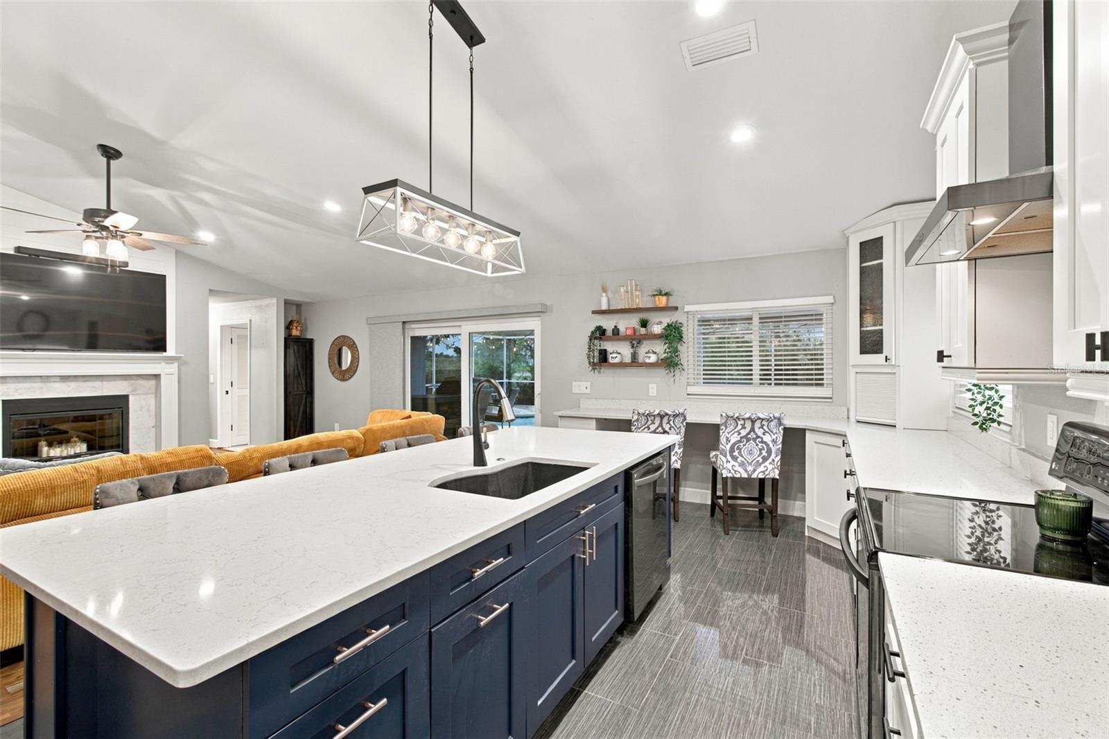 10810 SAILBROOKE DRIVE, Riverview, FL 33579