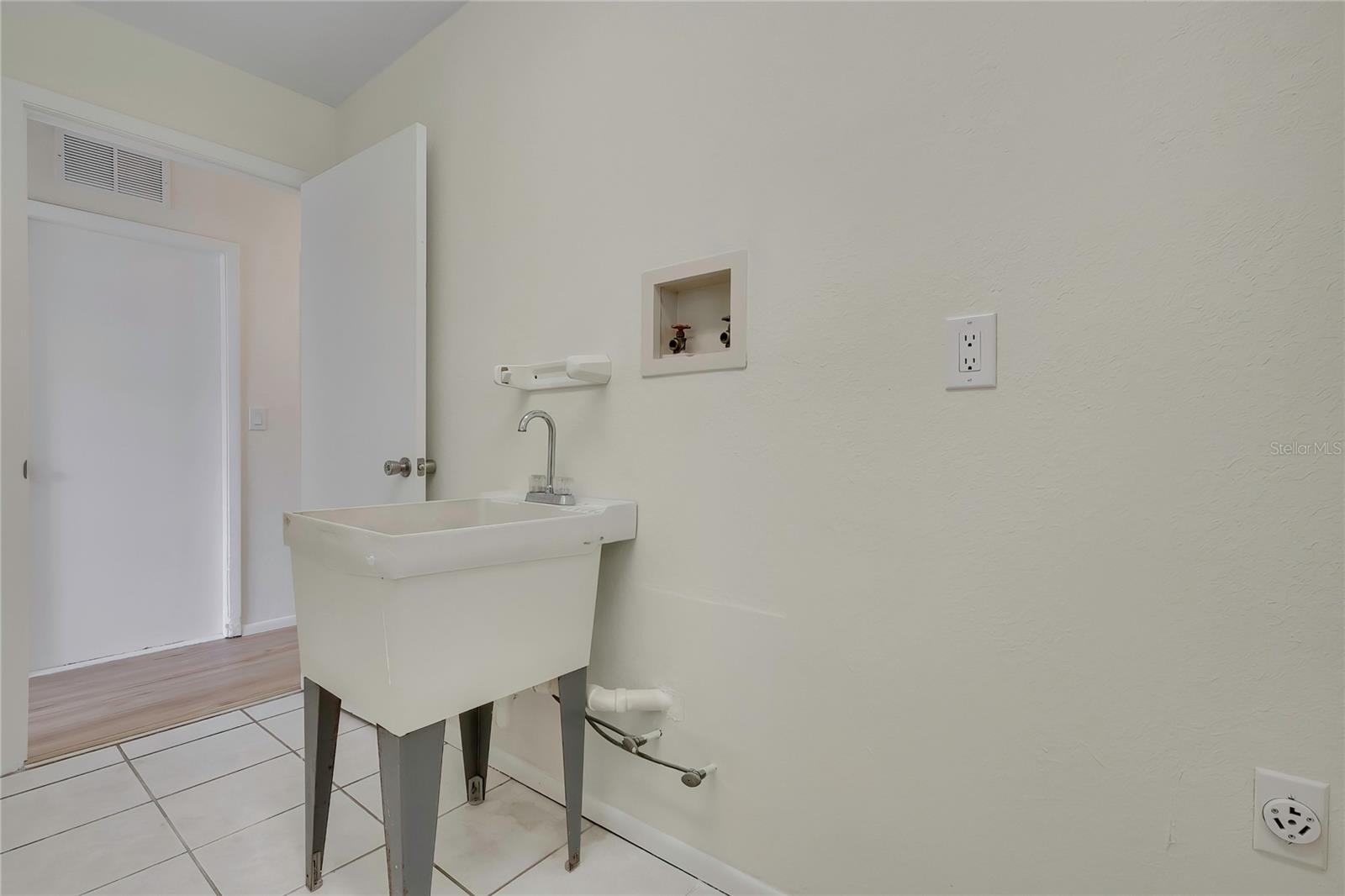 7548 LANDMARK DRIVE, Spring Hill, FL 34606